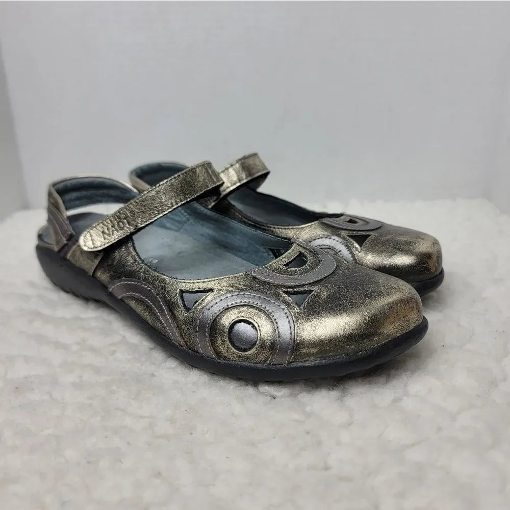 Naot Rongo Women’s Mary Jane Slingback Sandal Size 8.5 Gold Metallic Close Toe